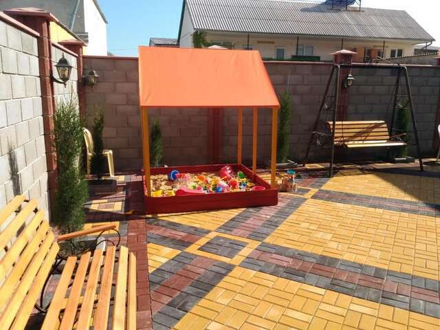 Гостиница Raatlan Guest House Судак-4